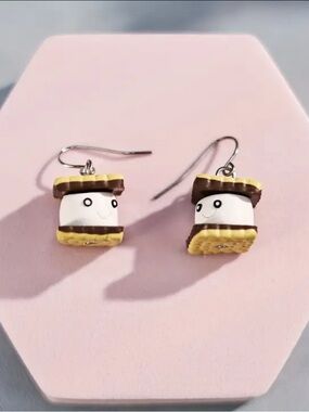 New S'more Dangle Earrings - Yellow & Brown